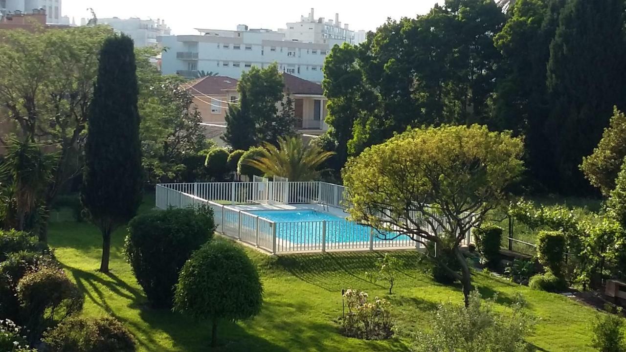 Jardins Du Pont Du Lys Apartment Жуан-Ле-Пин Екстериор снимка