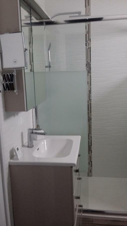 Jardins Du Pont Du Lys Apartment Жуан-Ле-Пин Екстериор снимка